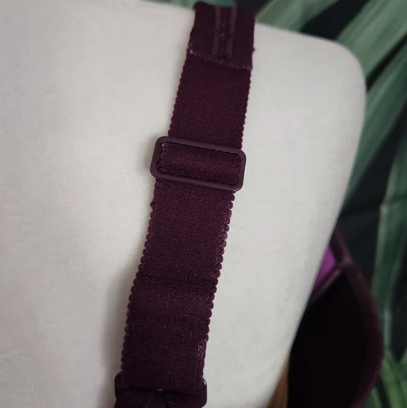 Cacique Lightly Lined No Wire Bra - Picture 3 of 7